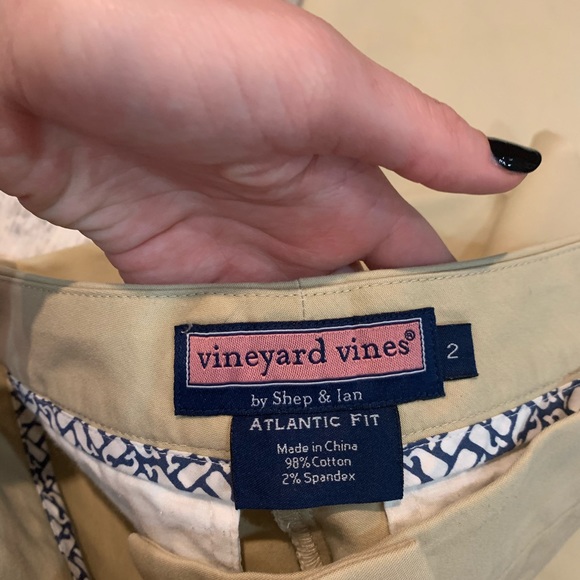 Vineyard vines slacks - Picture 3 of 3